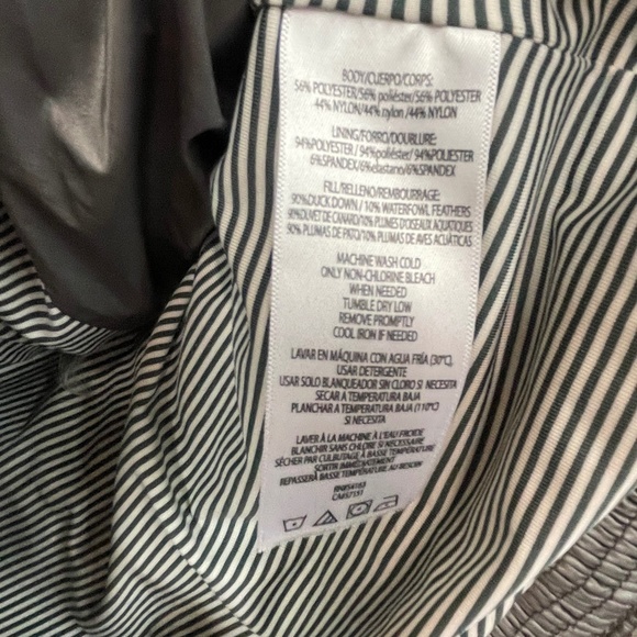 New Calvin Klein Performance Down Vest Metallic Gray Size Large Warm - Picture 9 of 9